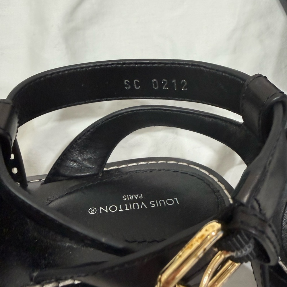 Louis Vuitton Perforated Horizon Sandals - Picture 5 of 6